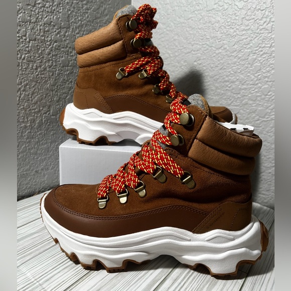 Sorel Shoes - Sorel Kinetic Breakthru Conquest sneaker boot Hiking Waterproof brown size 6